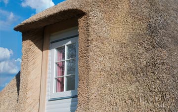 Bassingthorpe thatch roof disadvantages